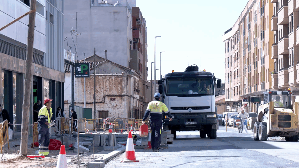 Las Obras de la Avenida Reyes Católicos siguen en marcha con la segunda ...