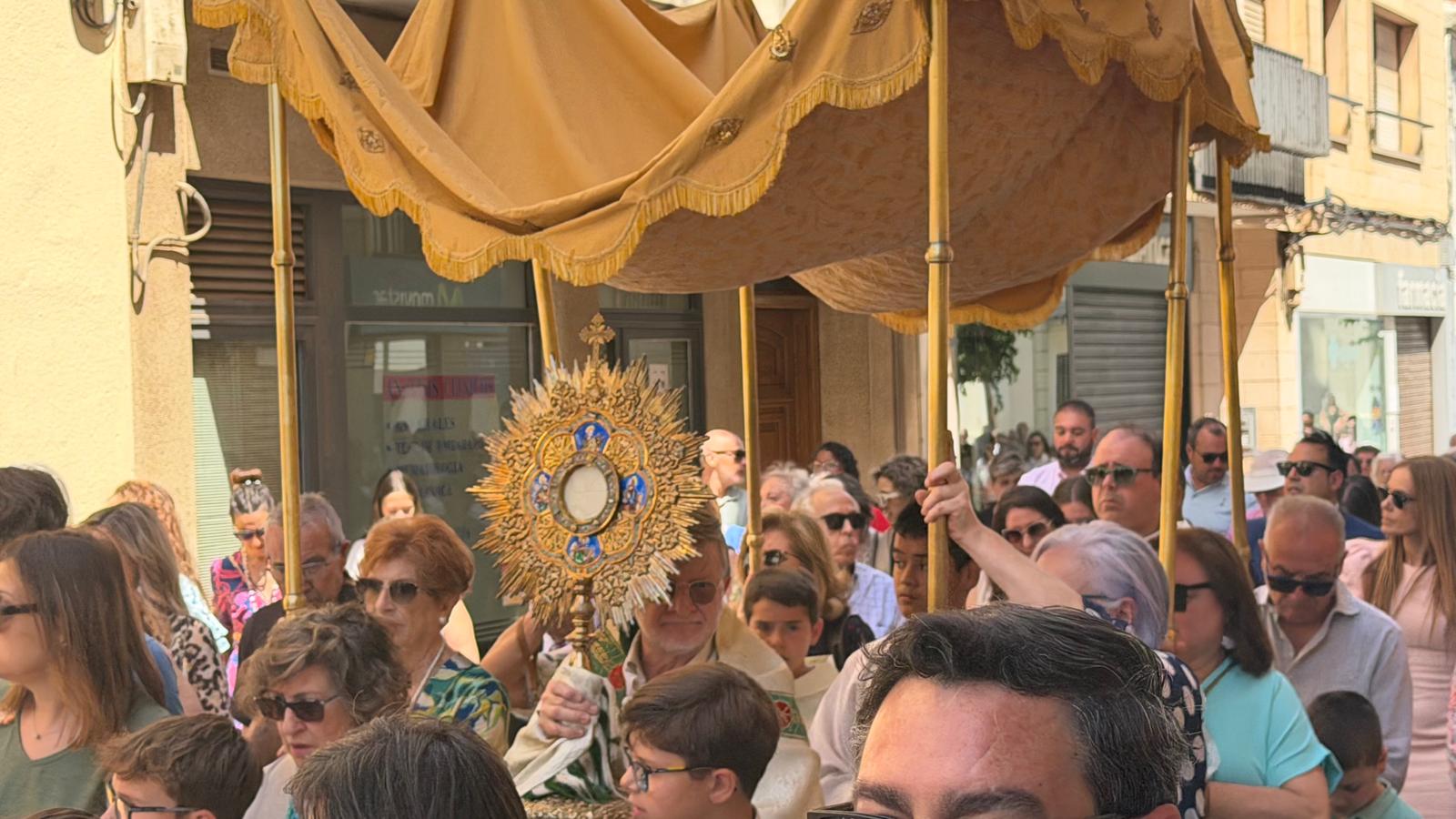 Villarrobledo celebra el Corpus Christi 2026 con una multitudinaria ...